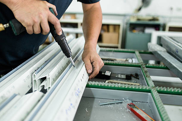 Reformas manutenção e fabricação de portas e janelas rj